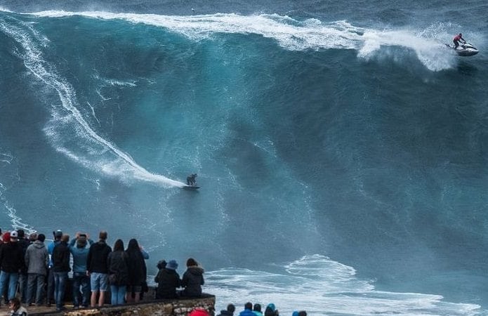You are currently viewing Big wave surfing: the “Eddie would go” mentality